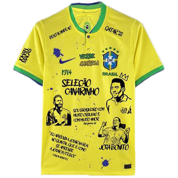 Brazil edizione speciale limitata X la maglia degli ultimi dieci con i grandi di tutti i tempi Pelé e Ronaldinho insieme all'uniforme di Neymar Jr 2022-2023